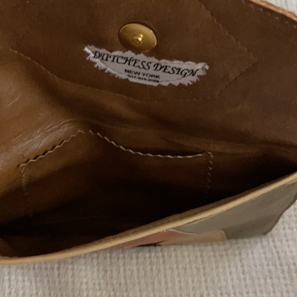 Handmade Leather Clutch - Picture 3 of 4